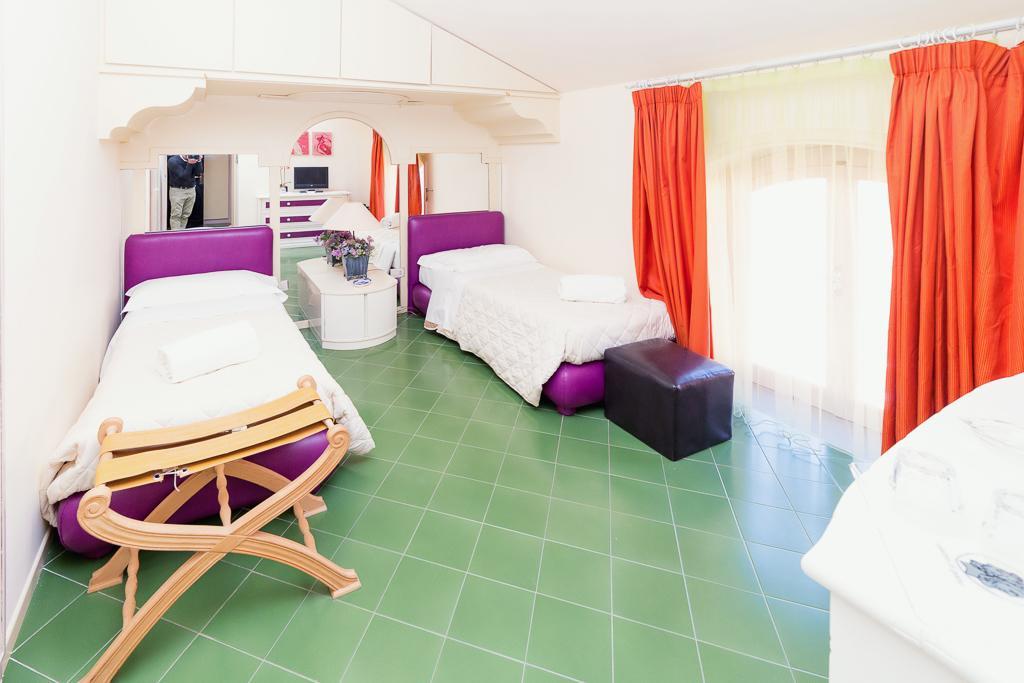 I Giardini Di Giano Bed & Breakfast Torre Faro Exterior photo