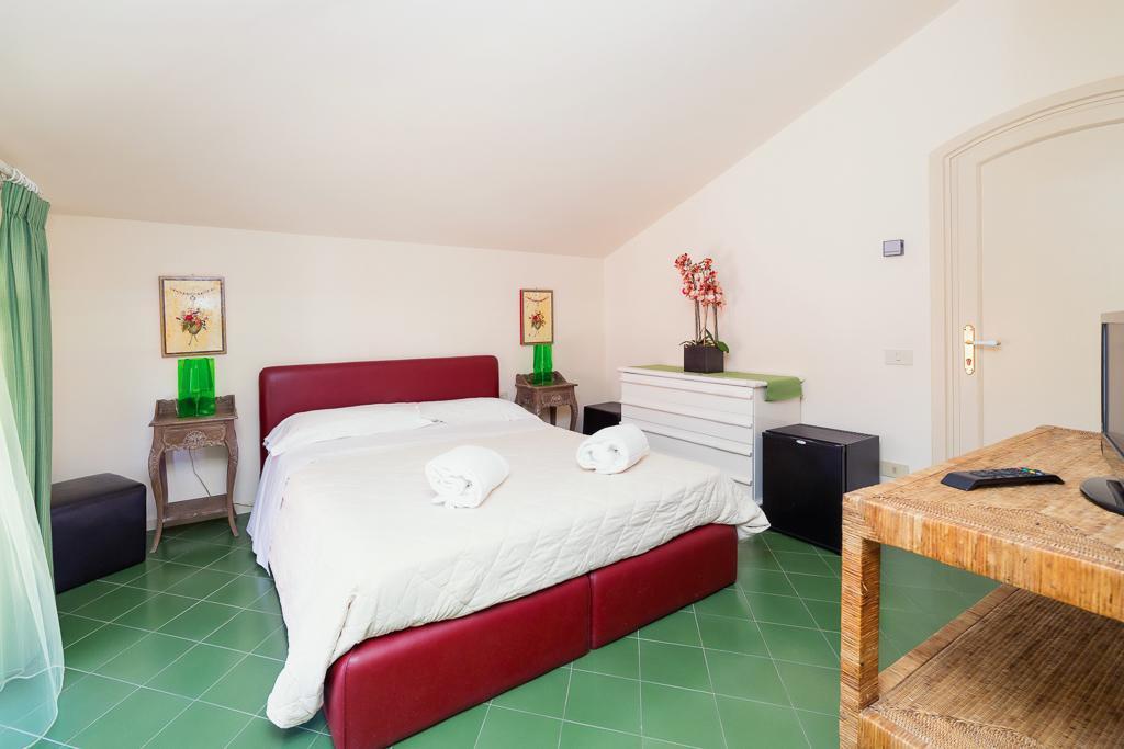 I Giardini Di Giano Bed & Breakfast Torre Faro Exterior photo